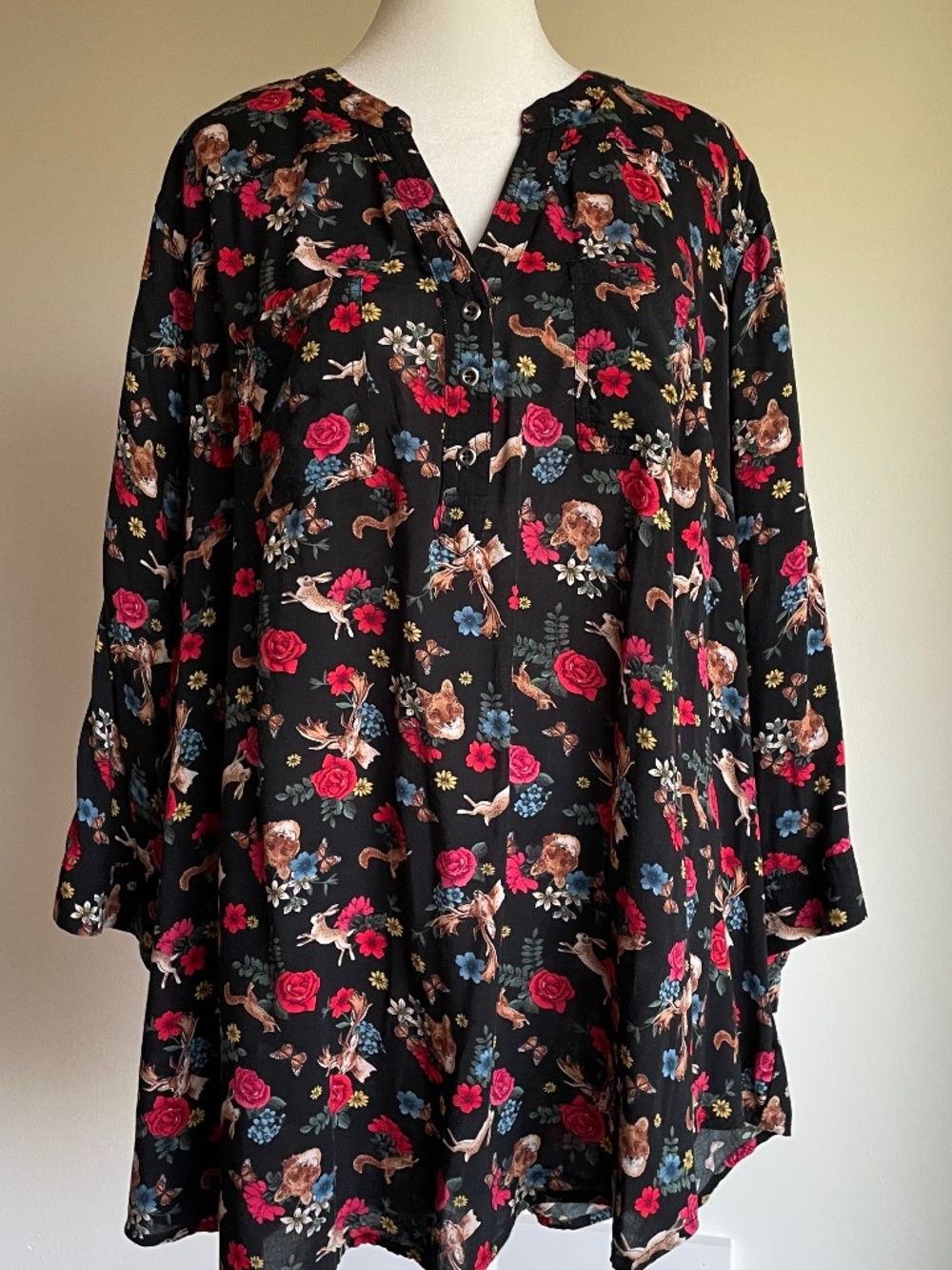 torrid Black Floral & Animal Print Henley Blouse